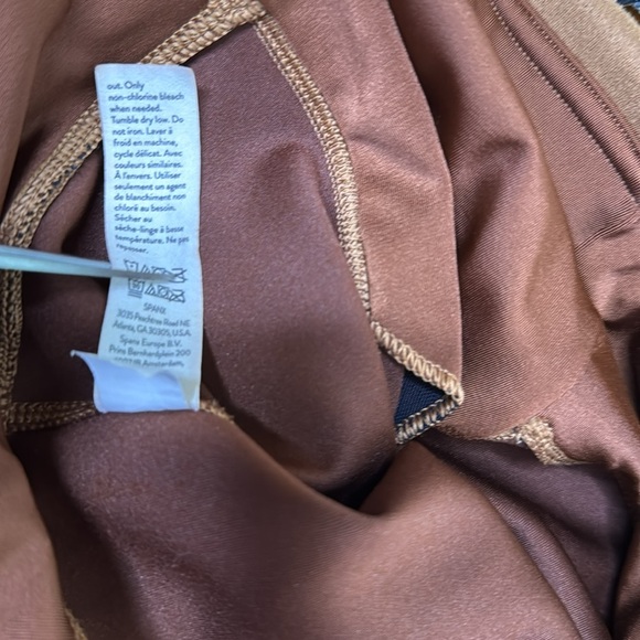 Spanx Faux Suede Leggings in Rich Caramel Size Large - Picture 9 of 9